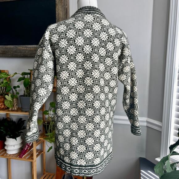 Vintage 70s Olive Green Nordic Fisherman Wool Cardigan Sweater Size Medium - Picture 4 of 7